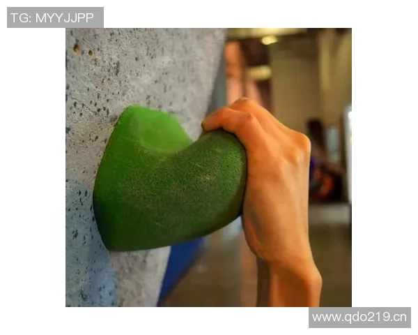 攀岩新手必读：提升心理素质的实用技巧与建议